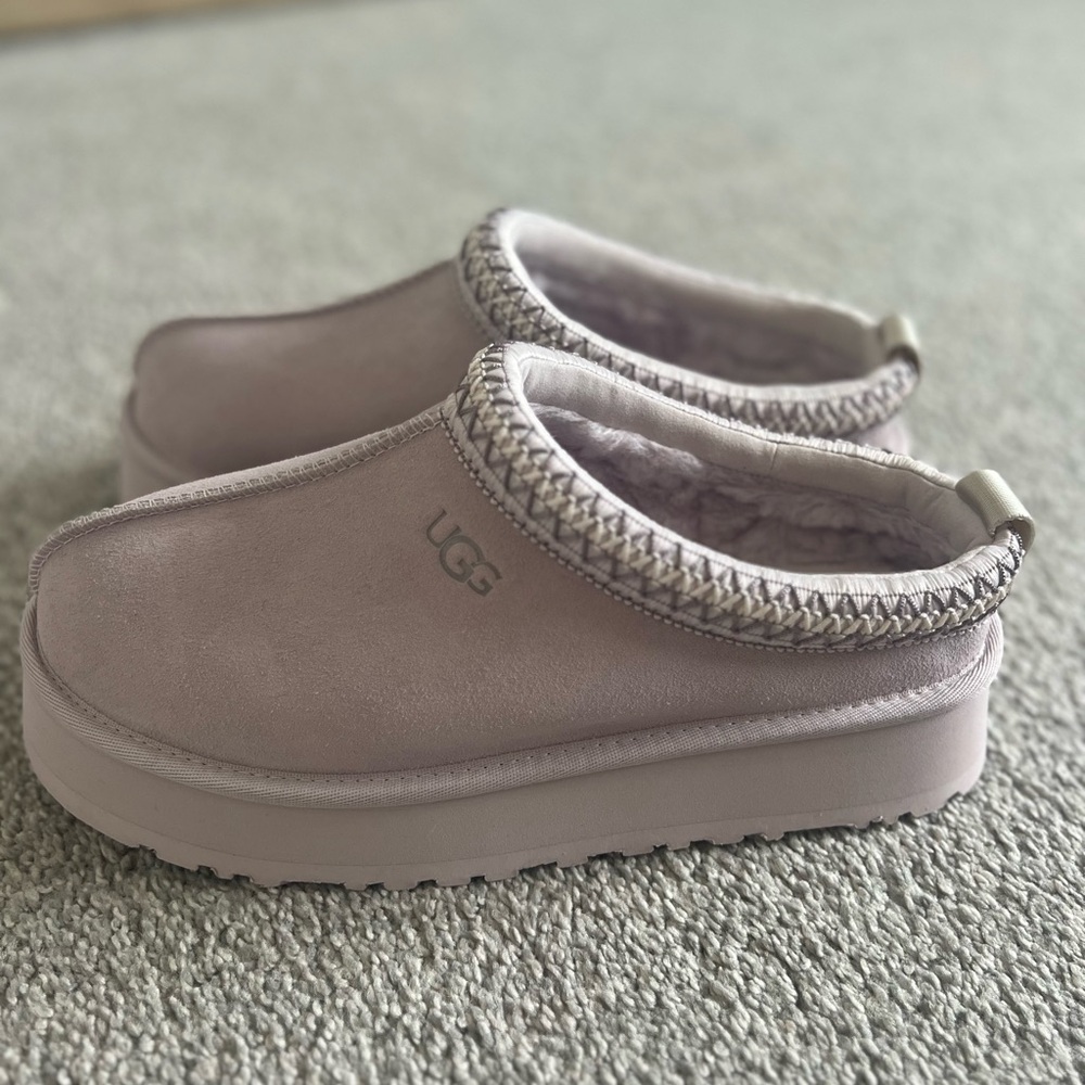UGG TAZZ II slip on slipper in Light Purple (see description)